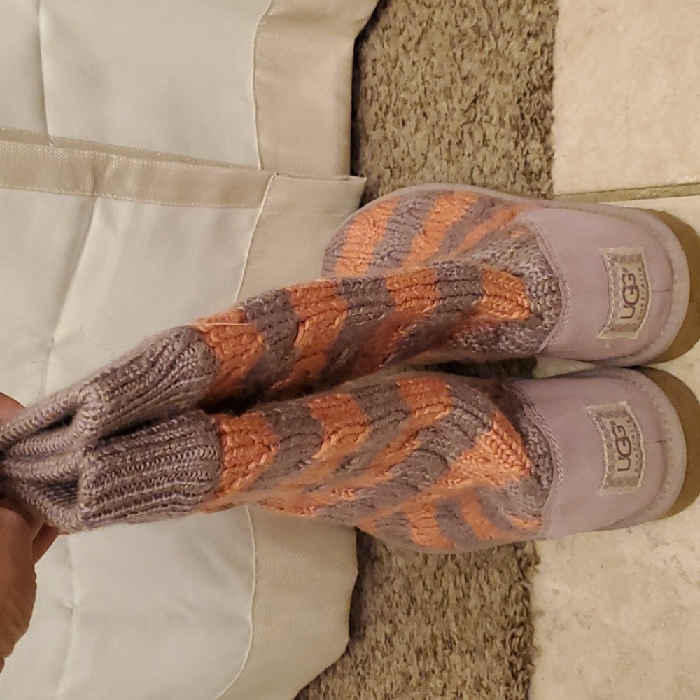 Ugg Sweater Boots pink and purple - Picture 3 of 5